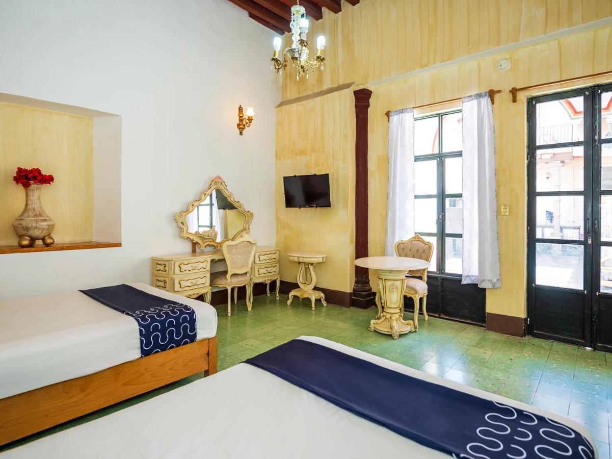 Hotel Meson Del Obispado Querétaro Екстериор снимка